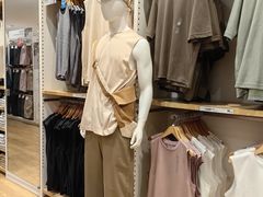 -优衣库(重庆万象城店)