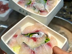 -来龍儿鲜切牛肉自助老火锅
