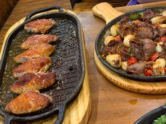 -老东镇啤酒屋海鲜加工·蒸汽海鲜·海鲜烧烤(台东店)