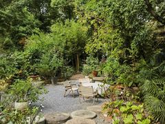 -谷咖啡·鲜花绿植花园餐厅