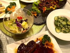 -湖庭壹品鸭王·传统北京烤鸭·别墅私房菜·庭院宵夜(江宁店)