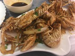 -覃记海鲜美食餐厅