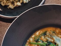 豌豆黄浸豌豆尖-半山腰·云南菜(侨福芳草地店)