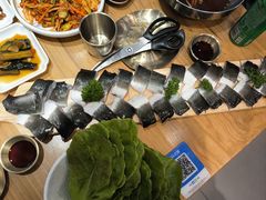 -青瓦餐厅·生鱼片·韩园烤肉(西塔店)