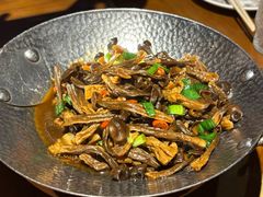 -雀舞云南菜(天津天河城购物中心店)