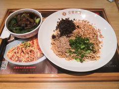 -贰拾捌味·宜宾燃面(春熙路旗舰店)