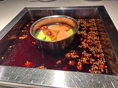 -二荆条·蜀鲜汇城市森林火锅