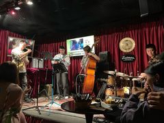 -东岸Cafe 爵士俱乐部