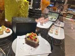 -广州万富希尔顿酒店-感趣自助餐厅·生蚝海鲜刺身