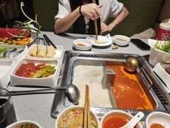 -海底捞火锅(吴中路店)