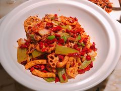 蛙虾一跳-金佬馆·川菜bistro(芜湖镜湖万达店)