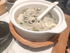 -馋三尺蟹粉小笼(人民广场店)