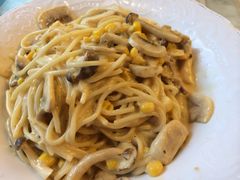 牛肝菌粟米什菌意粉-翠华餐厅