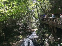 -藏龙百瀑风景区