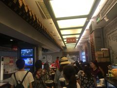 等位区-鲜鱼口老字号美食街