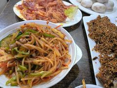 -韩风烤牛肉冷面店