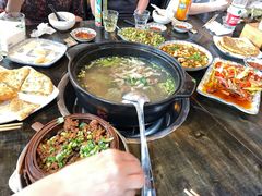 -乐山食古香跷脚牛肉