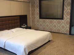 -克什克腾旗蓝天温泉大酒店