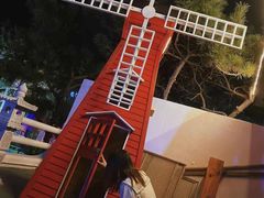 -北戴河碧螺塔海上酒吧公园