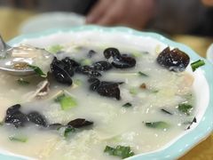金牌全家福-春水锅贴·传统鲁菜(大明湖店)