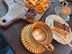 -BUND·FIVE外滩5号(天际店)