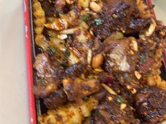 -老鼎万春卤菜(五代传承创始老店)