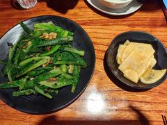 豆豉鲮鱼炒油麦菜-烧蠔帮·湛江生蚝(南桥店)