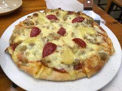 芝士牛肉披萨-炒豆合作社(东四总店)