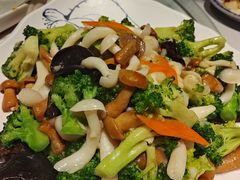 -95号酱骨·一块豆腐(展春园西路店)