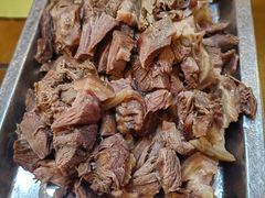 -春明狗肉馆(园丁花园店)