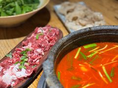 -贵厨酸汤牛肉(花果园国际中心店)