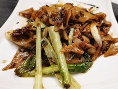 -蔼若春.传承三十年云南菜(金碧公园店)