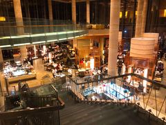 -松山湖凯悦酒店·Café自助餐厅·周末火舞秀表演