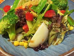 蔬菜沙拉和水果-丸藏和牛烧肉专门店(园区师惠坊店)