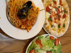 -城市大道红炉披萨烘焙坊