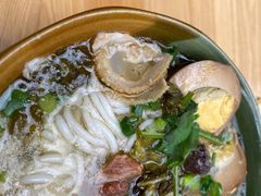 -全家福米线