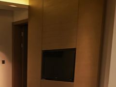 -上海松江假日酒店