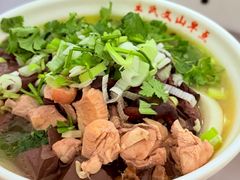 -文山荷鲜居(翠湖店)