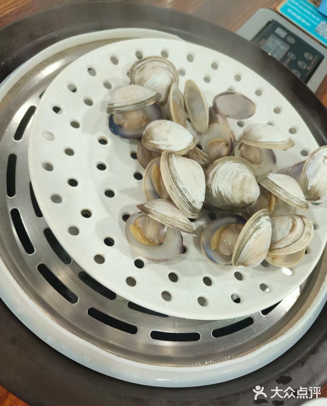 海鲜大餐回味无穷[强][强][强]
