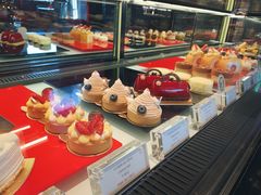 -Salon de The de Joel Robuchon(外滩18号店)