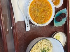 -百年老字号·观振兴蟹黄面·三虾面·苏式面(观前街富仁坊巷店)