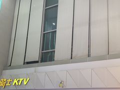-万达广场(南昌红谷滩店)