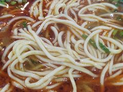 -牛一嘴·兰州牛肉面·大盘鸡(财富中心店)