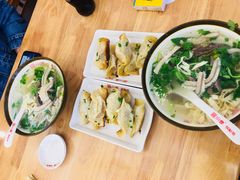-小姜锅贴(凤凰街店)