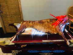 烤全羊-蒙古人烤羊大师·绿野餐厅(工农大路店)