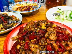 -柴窝堡22号辣子鸡·传承新疆菜