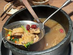 -蘑界·野生菌火锅(深业上城店)