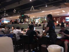 大堂-大头虾越式风味餐厅(光明广场店)
