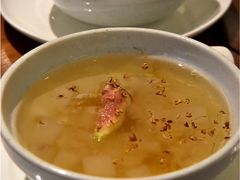 桃胶雪梨糖水-七色云蔬食(喜邻里店)