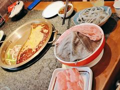 -小天鹅火锅·一线江景洪鼎旗舰店(洪崖洞店)